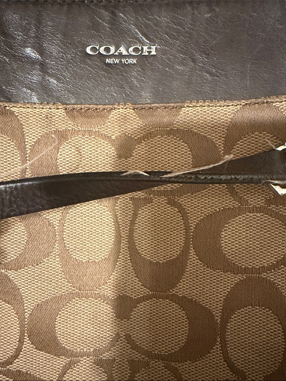 COACH vintage Crossbody Bag purse - Picture 3 of 4